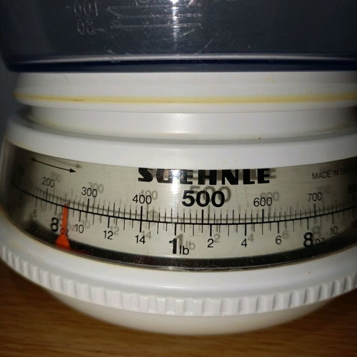 Soehnle kitchen scale used with bowl and embossed measurement lines