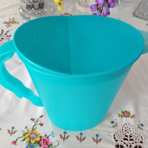 Κανάτα νερού Tupperware 2,2 λίτρα καινούργια