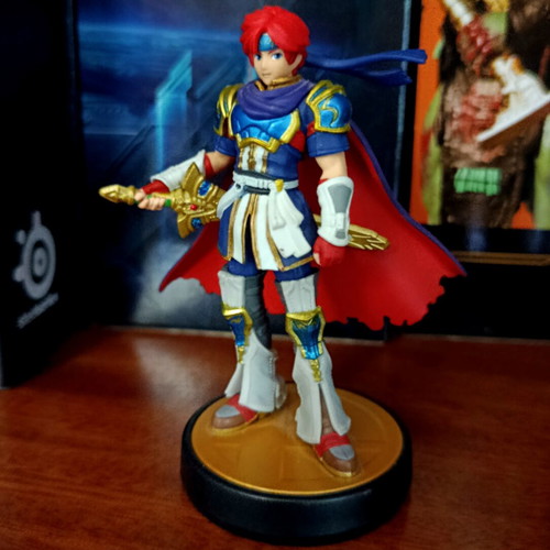 Nintendo Amiibo Super Smash Bros Roy figure like new
