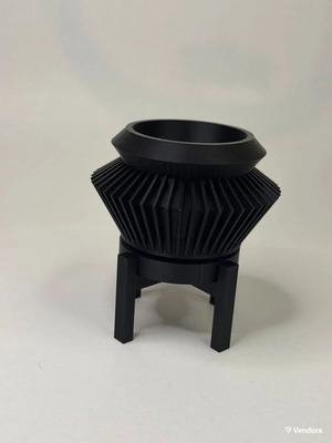 Designer planter set with base 3D printed, modern geometric design