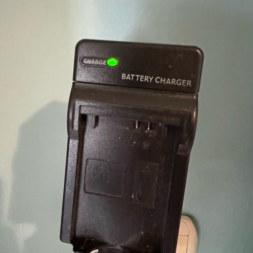 Camera chargers like new, various