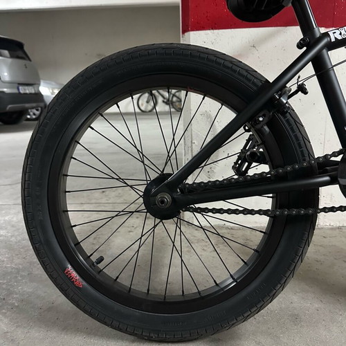 Stranger Royale 20" BMX freestyle bike like new, black, men's