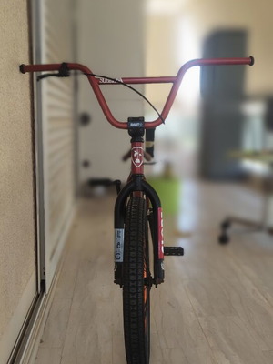 Subrosa Freestyle BMX like new, 20 inch wheels, V-Brakes