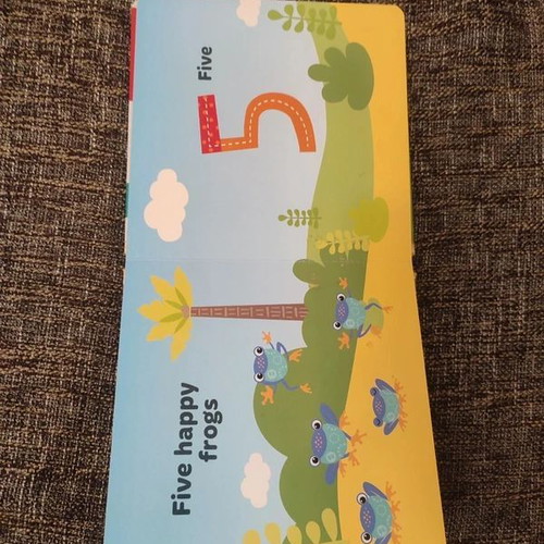 Fisher-Price Learning to Count book new, English, ages 24+ months