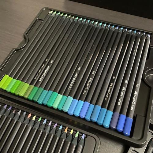 Faber-Castell Black Edition pencil case 100 pencils like new