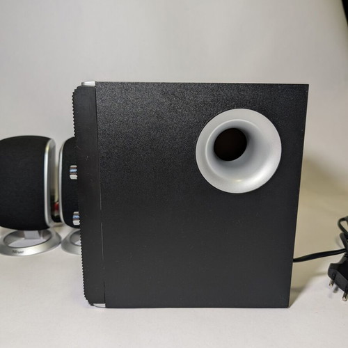 Trust SP-3200 2.1 computer speakers used