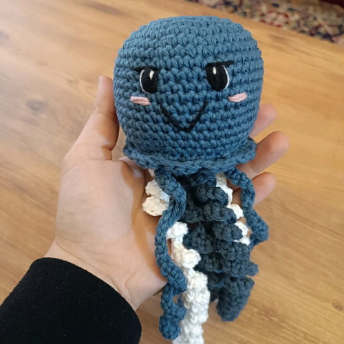 Handmade crochet amigurumi jellyfish new