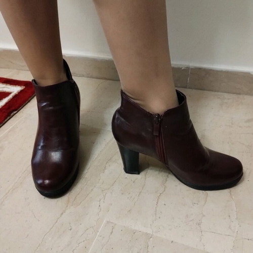 Burgundy Voi & Noi ankle boots used, size 37, with heel
