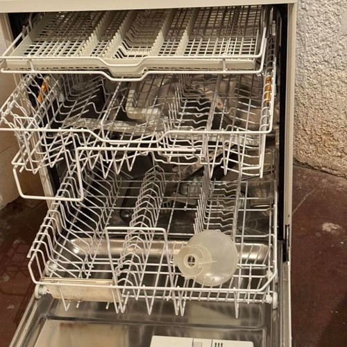Miele G656SC freestanding dishwasher used, 60cm