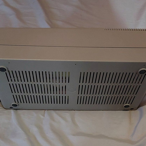 Commodore 1541 Drive like new, retro floppy disk drive