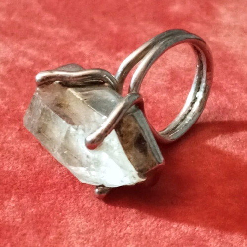Silver 925 ring with rose quartz like new, stone length 3cm - 1cm