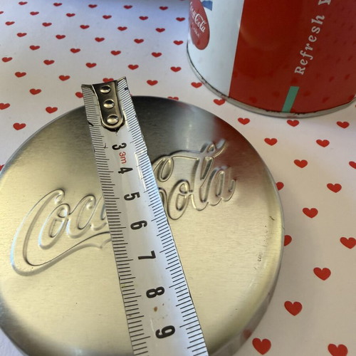 Coca Cola collectible metal box like new