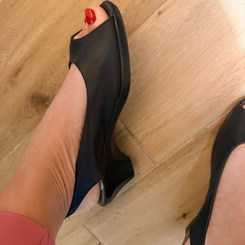 HRS leather blue sandals like new, size 37.5