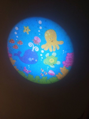 Sleep projector used with sea sounds and classic lullaby