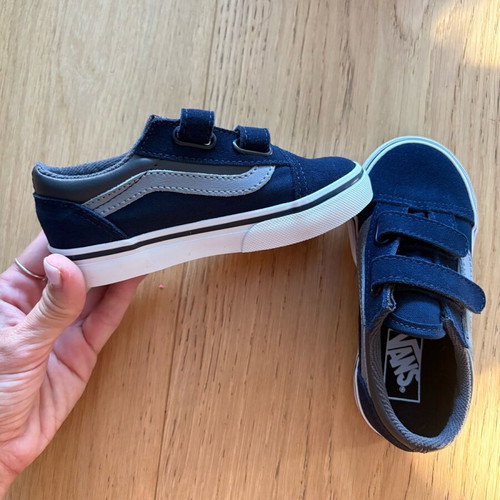 Vans shoes blue suede with velcro new, size 25