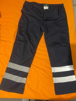 Work pants new with two reflective stripes, size L