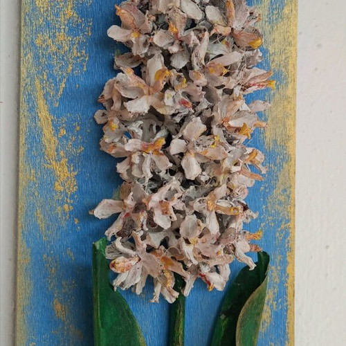 Hyacinth 3D handmade frame new from cypress apple seeds