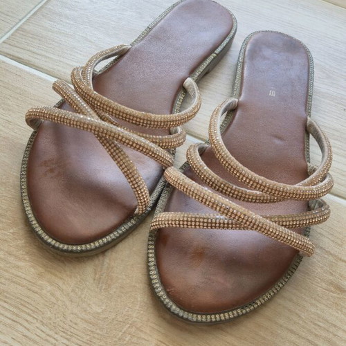 Envie slippers with rhinestones used, size 39