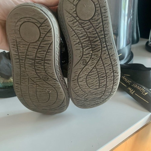 Babyl’s leather ballet flats like new