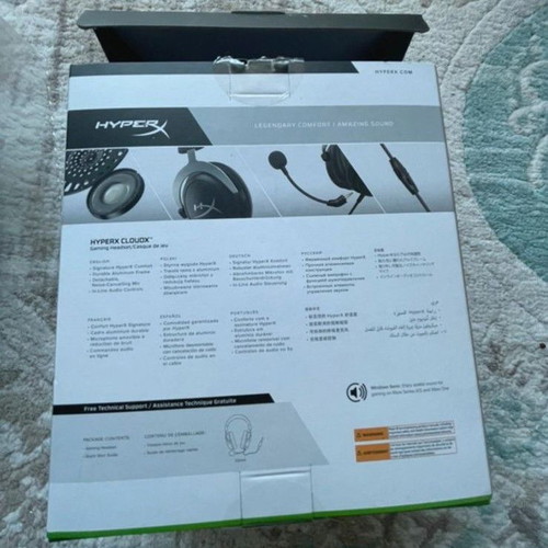 HyperX Cloudx Xbox Over Ear Gaming Headset new with 3.5mm connection
