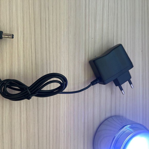 Led lamp new that changes colors with charger