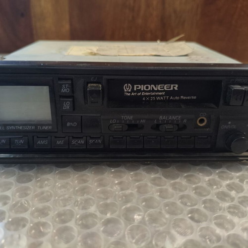 Pioneer KE-3500 car cassette radio 4x25W Auto Reverse, Made in Japan