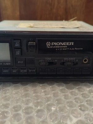 Pioneer KE-3500 car cassette radio 4x25W Auto Reverse, Made in Japan