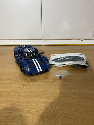 Lego Ford GT 2022 42154 used with instructions and extra pieces