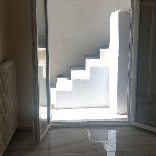 Apartment 74 m² 1st floor, 2 bedrooms, renovated, free expenses