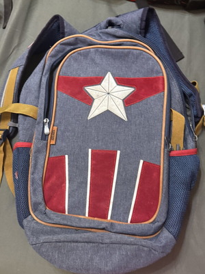 Marvel Avengers Captain America School Bag like new