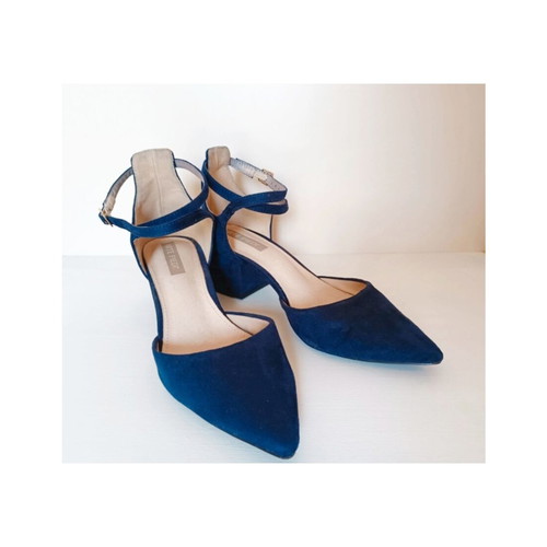 Arte Piedi suede blue pointed pumps with low block heel like new, size 37