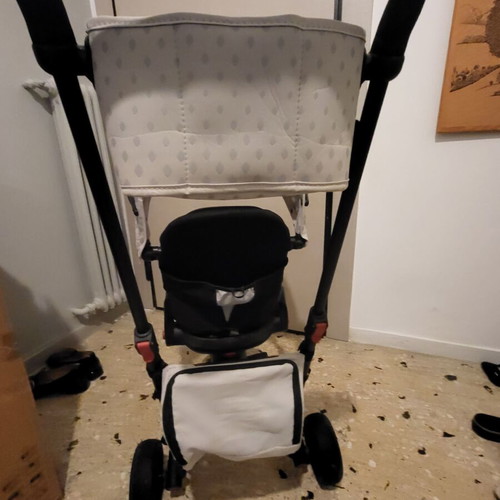 Smart Trike tricycle used, folding with parent handle & Folding 500 canopy