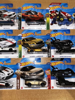 Hot Wheels toy cars, set of 9