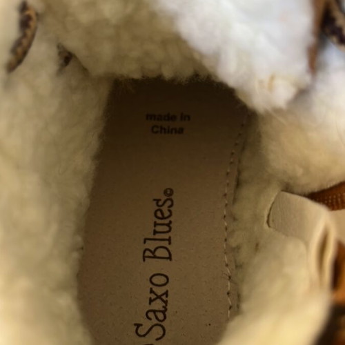 Boots size 23 new, beige and brown for girls and boys