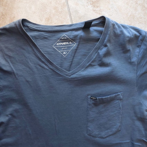 O'Neill T-shirt like new, blue, size L