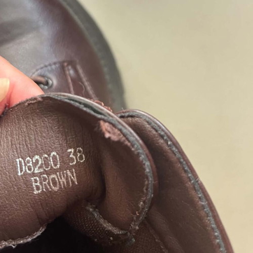 Vintage brown leather ankle boots like new, size 38