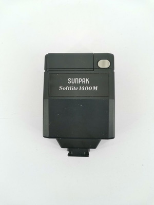 Sunpack Softlite 1400M camera flash used