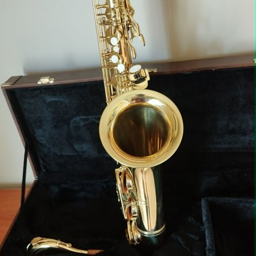 Maxtone SX-69T/GL Tenor Saxophone like new with hard case