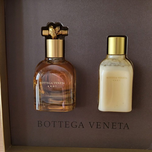 Bottega Veneta Knot set with perfume and body lotion new
