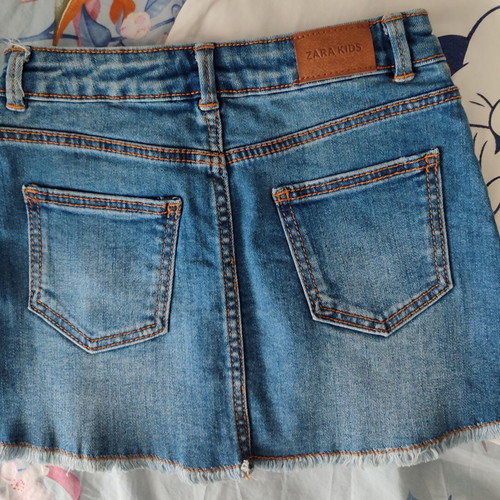 Minnie girl clothes set like new, denim skirt and blouse