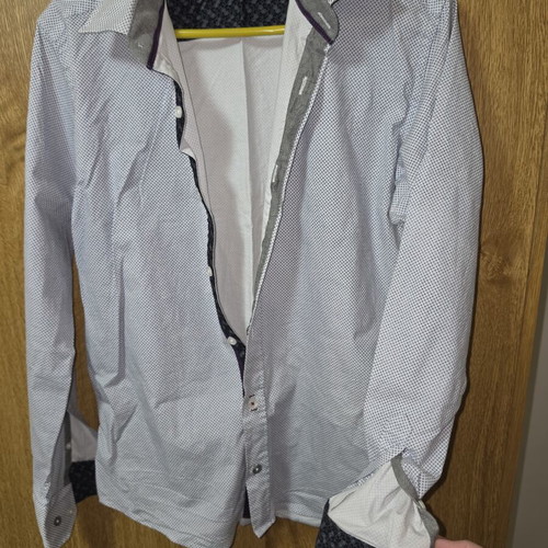 Zen And Zen Slim Fit Men's Shirt Size M like new with pattern