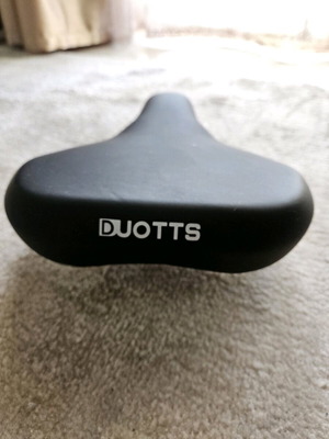 Duotts bicycle saddle new, unused