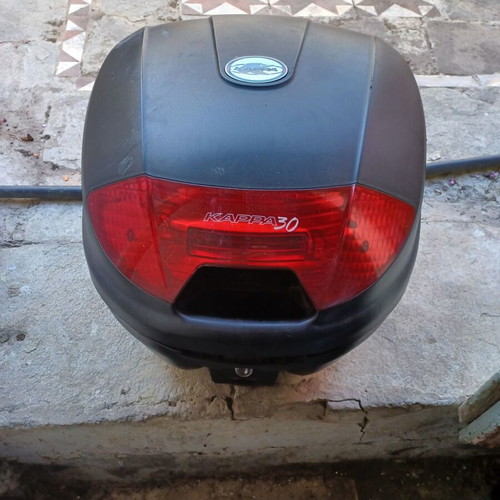 Kappa 30L top case like new with base