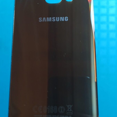 Samsung Galaxy S6 Edge Plus back cover like new, beige