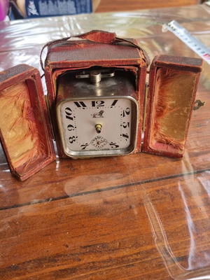 Carriage clock old used, works
