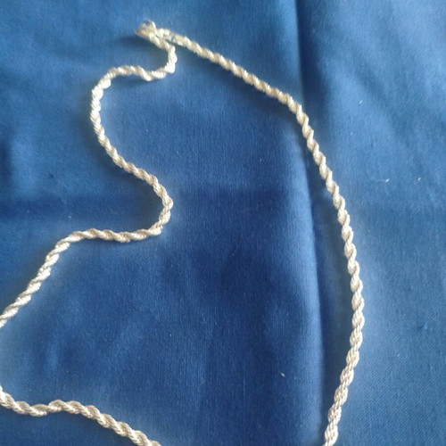 Noir silver women's necklace chain like new