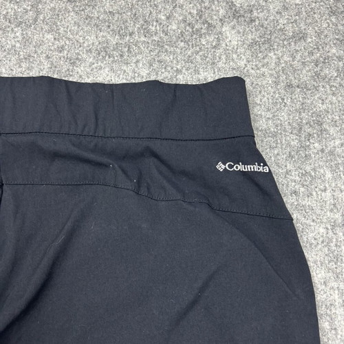Columbia Women's Black Nylon Capri Shorts used, size XL