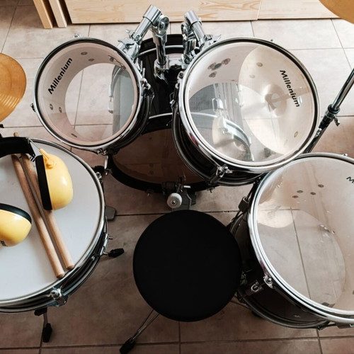 Millenium Focus Junior Drum Set, black, for children 4-7 years