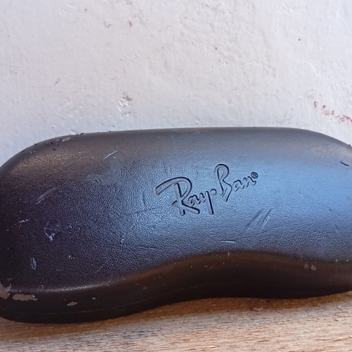 Ray-Ban sunglasses used, mirrored, black with hard case