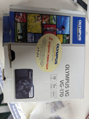 Olympus VG VG-170 camera like new, full set